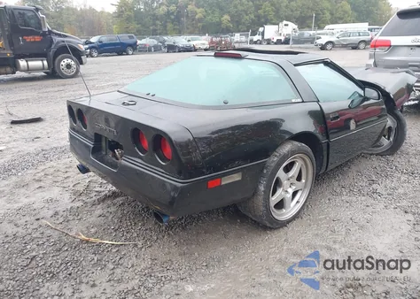 1989 Chevrolet Corvette из США, поврежденный, VIN 1G1YY2182K5124006